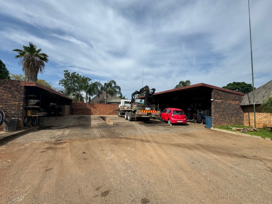 Commercial Property for Sale in Hartbeespoort Rural North West